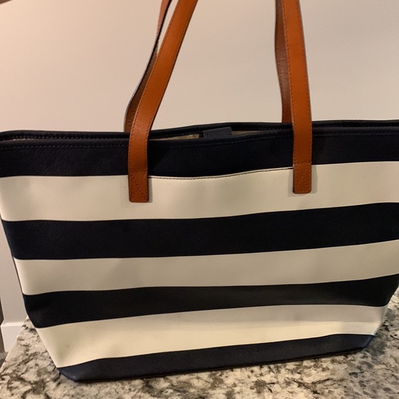 Michael Kors Large Large Navy Striped Tote - Picture 3 of 10